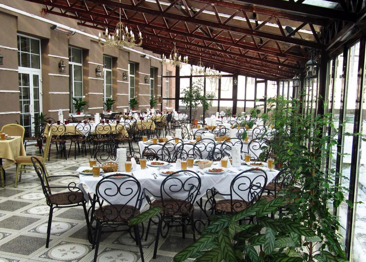 Conference Hall Irpin' Hotel Exterior photo